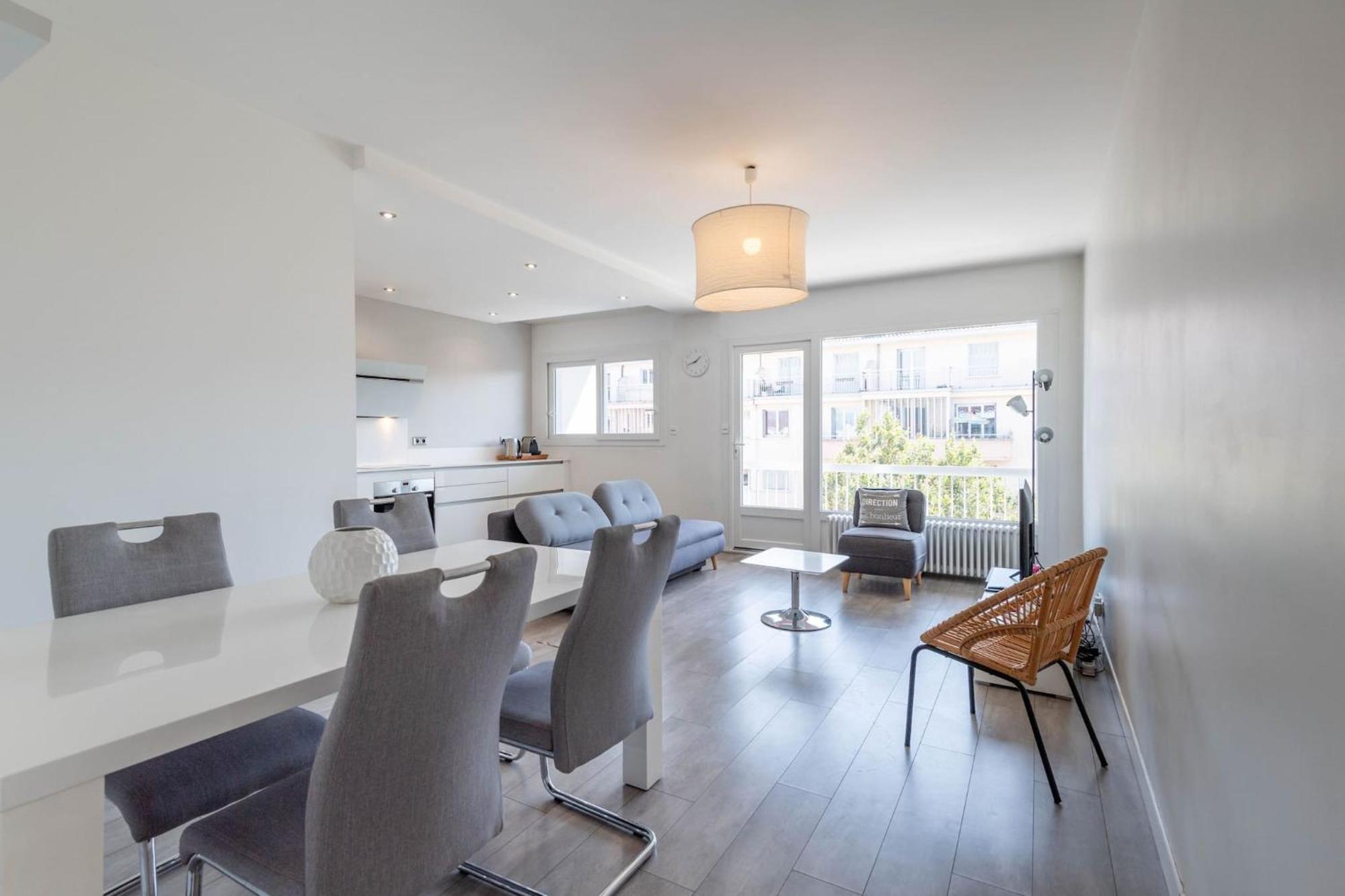 Smartstay Le Thiou - Annecy Centre Екстериор снимка