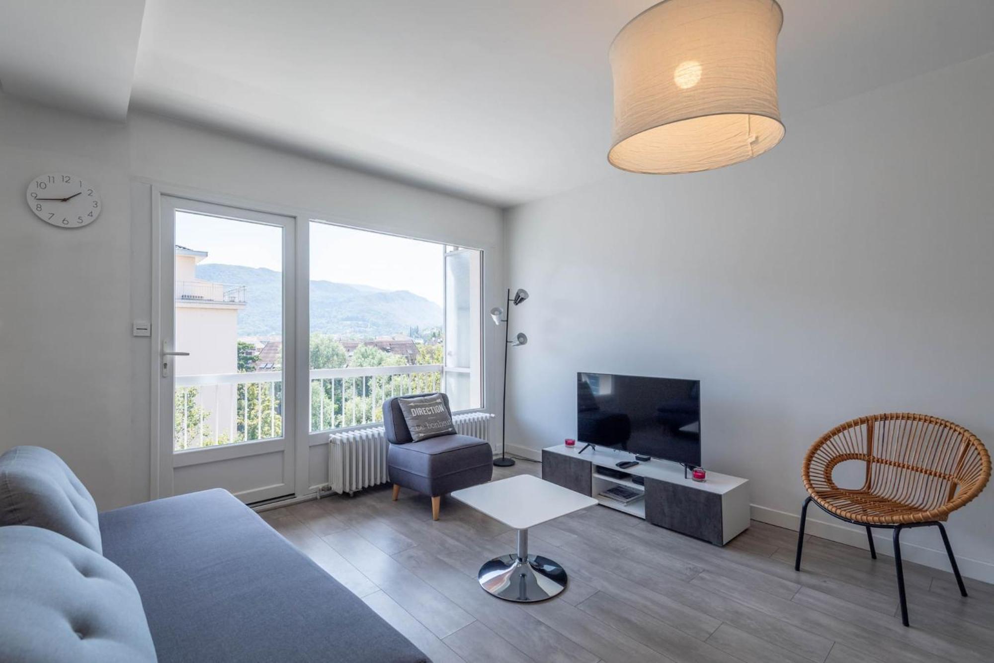 Smartstay Le Thiou - Annecy Centre Екстериор снимка